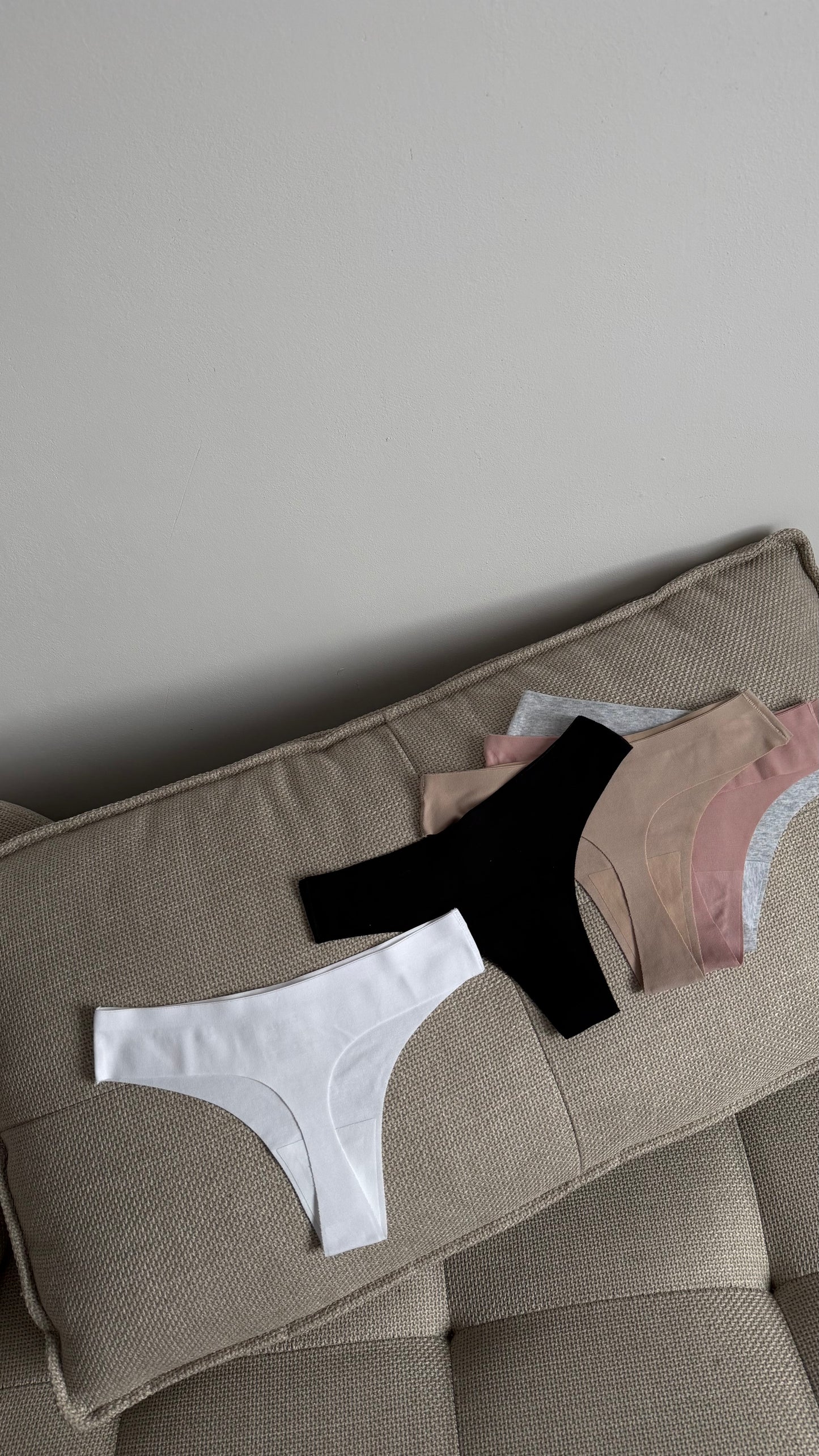 Stringi 🤍95% bawełna Zestaw 3 szt