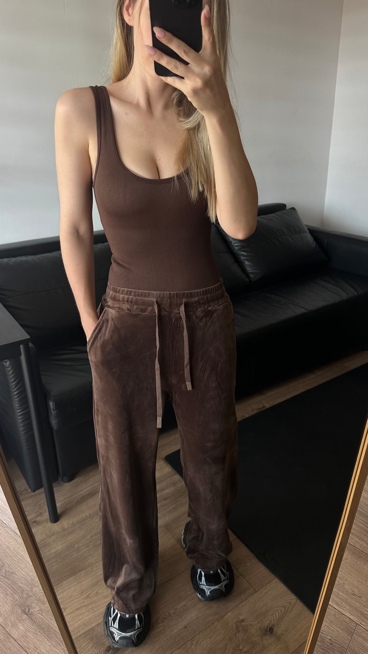 Modelujące body