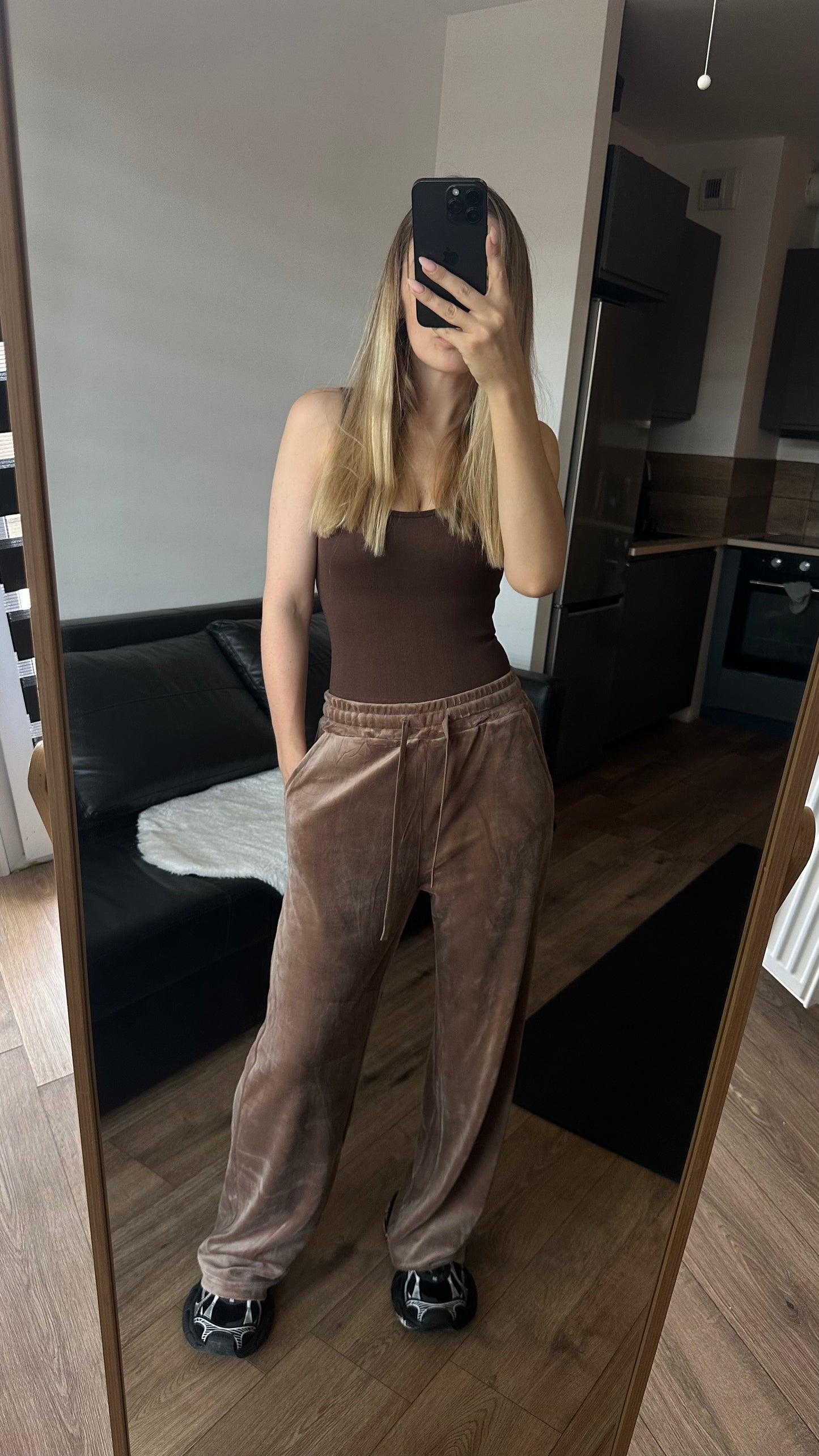 Modelujące body