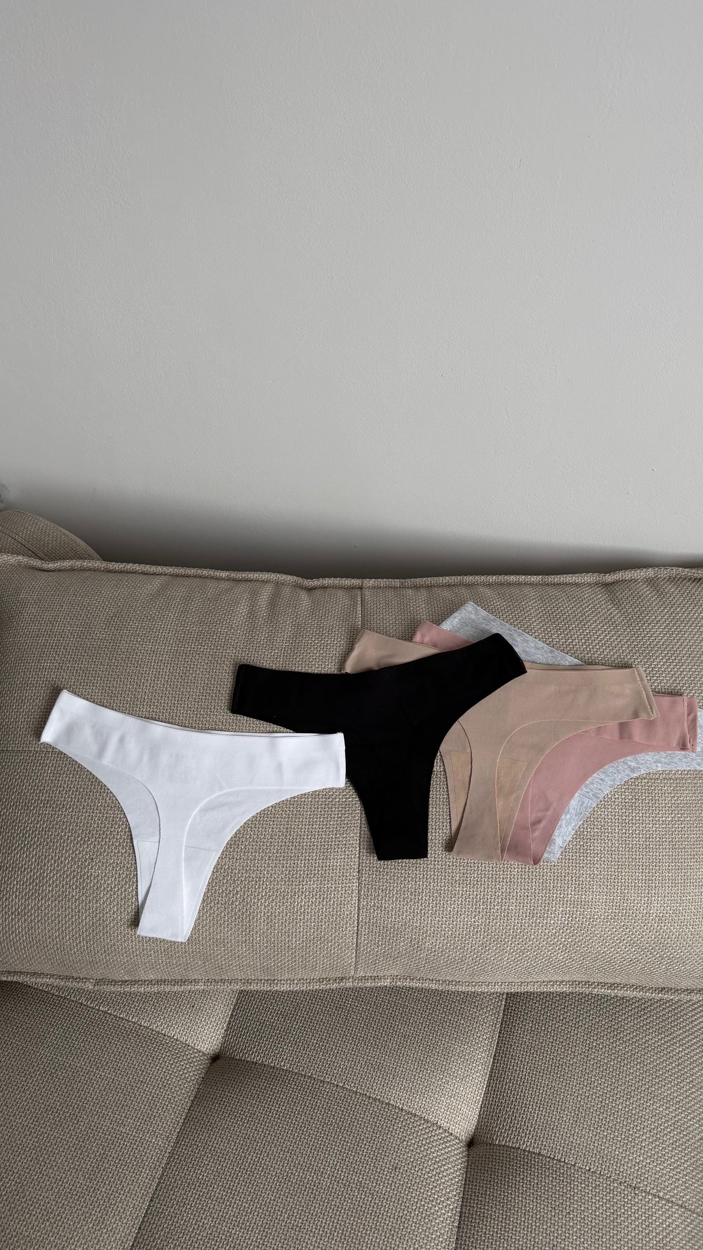 Stringi 🤍95% bawełna Zestaw 3 szt