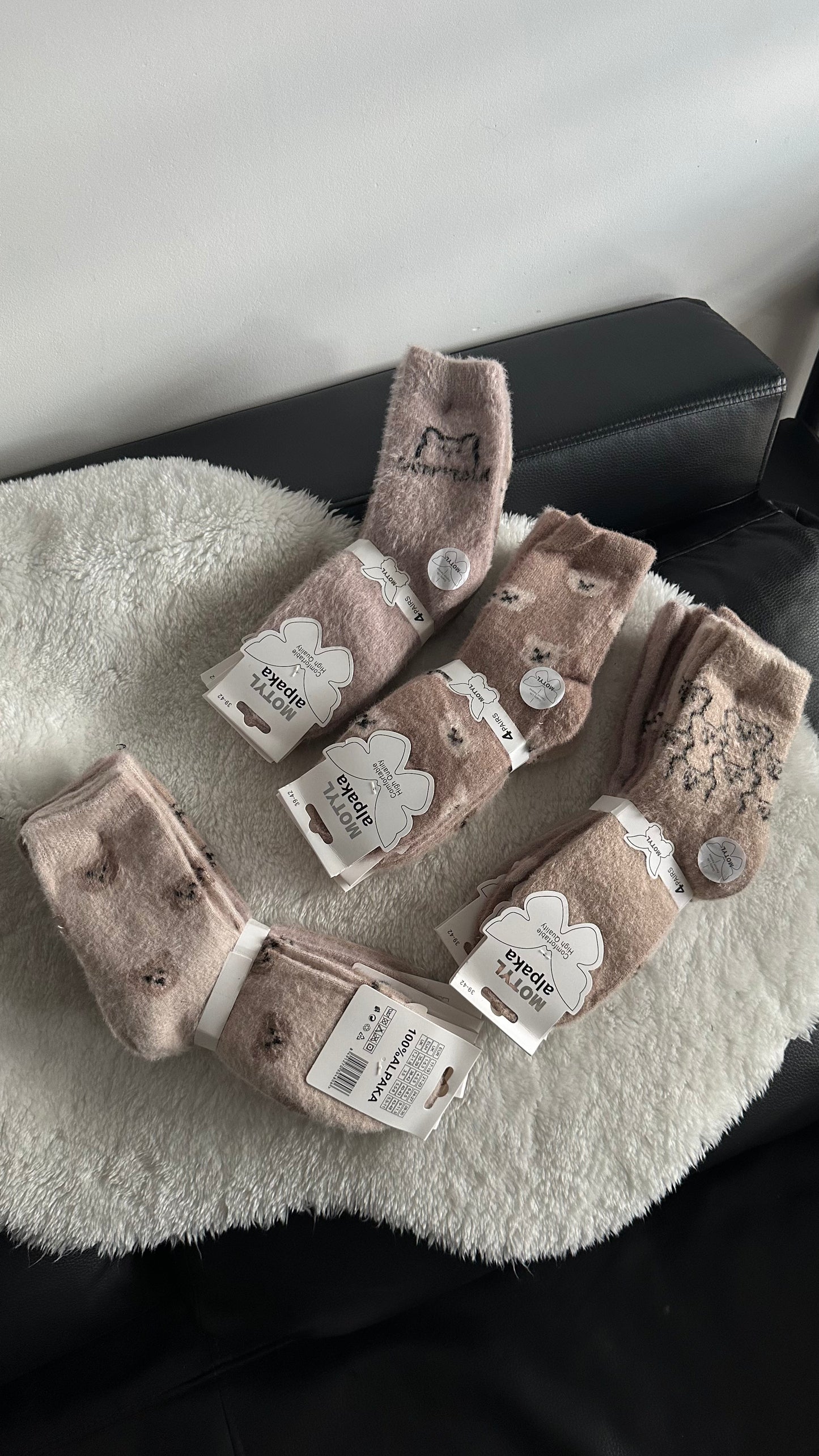 Super - Ciepłe, wysokie skarpety – zestaw 4 pary. 100% ALPAKA