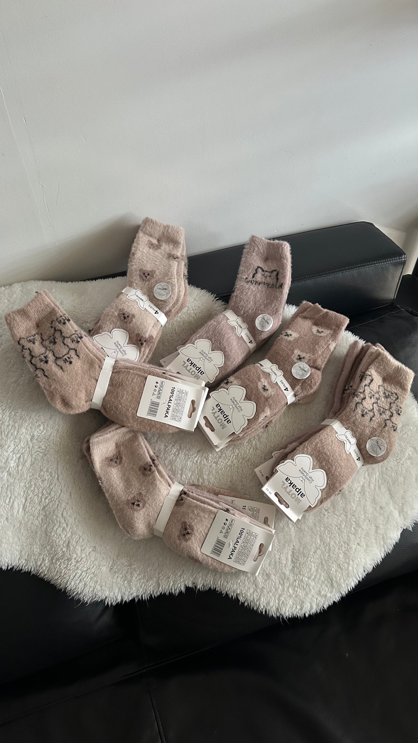 Super - Ciepłe, wysokie skarpety – zestaw 4 pary. 100% ALPAKA