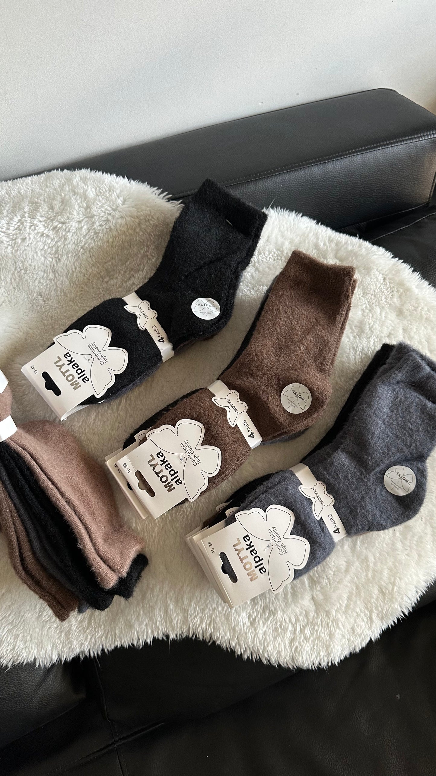 Super - Ciepłe, wysokie skarpety – zestaw 4 pary. 100% ALPAKA