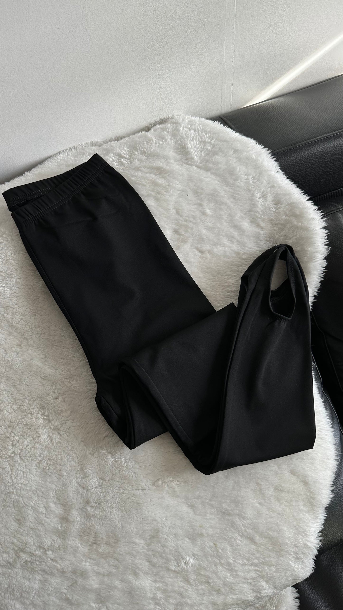 PROMOCJA! Na wzrost 155-162 cm, XL/XX (Biodra: 100–110 cm)☝🏻Legginsy Ocieplane GŁADKIE na fleece.(Uwaga! zaniżona rozmiarówka).