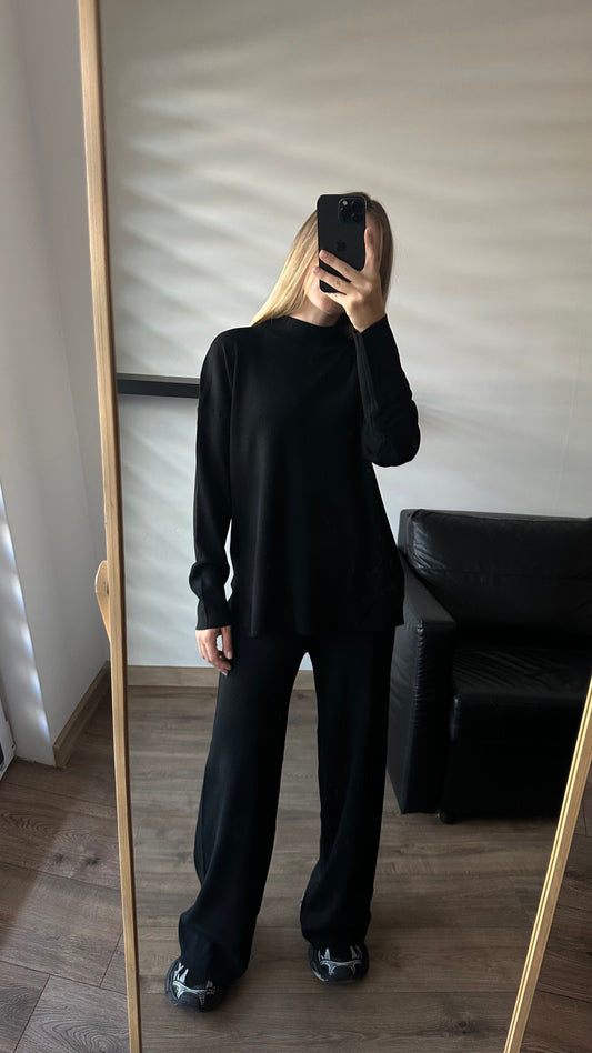 Ciepły komplet z niskim golfem