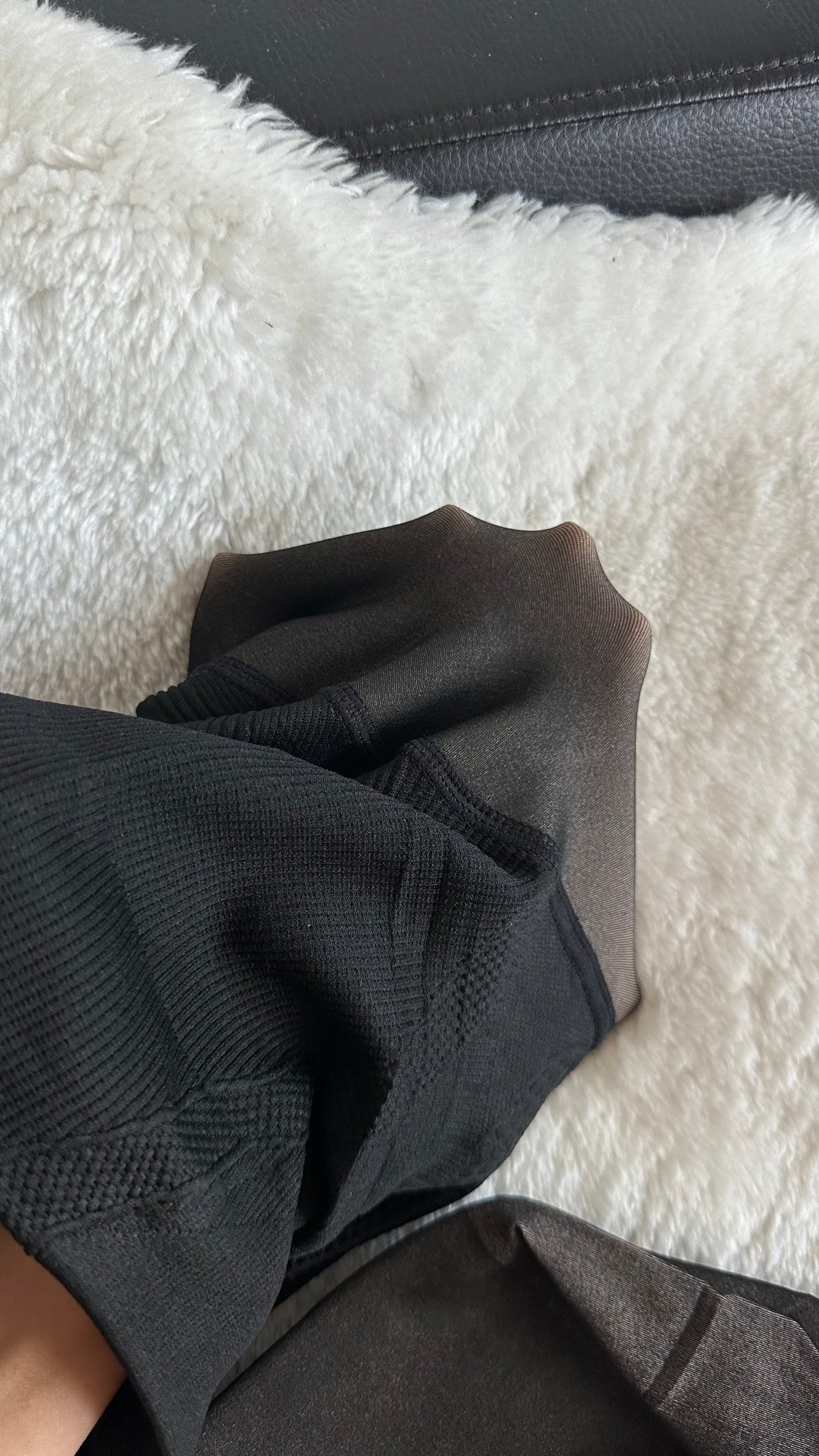 Rajstopy ciepłe z efektem wyszczuplającym (efekt gołych nóg) na biodra 98-125 cm