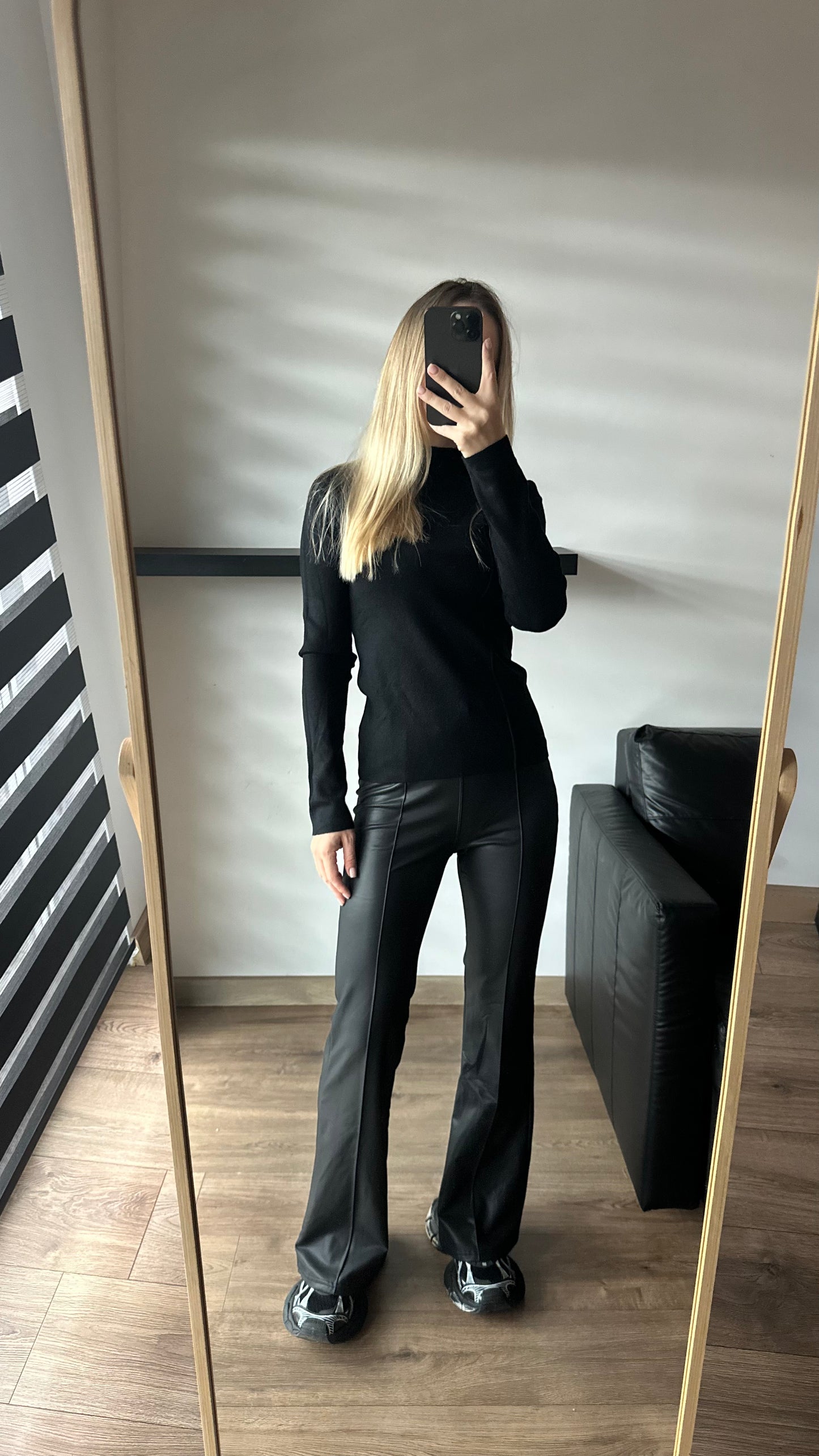 Legginsy z ekoskóry na fleecu. Na wzrost 155-165 cm. Super-ciepłe