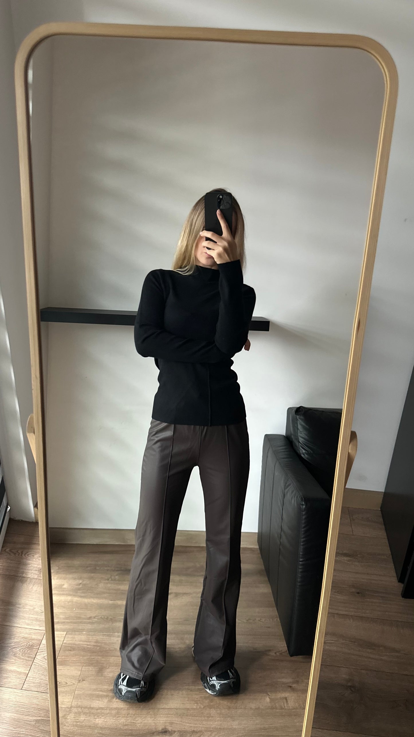 Legginsy z ekoskóry na fleecu. Na wzrost 155-165 cm. Super-ciepłe