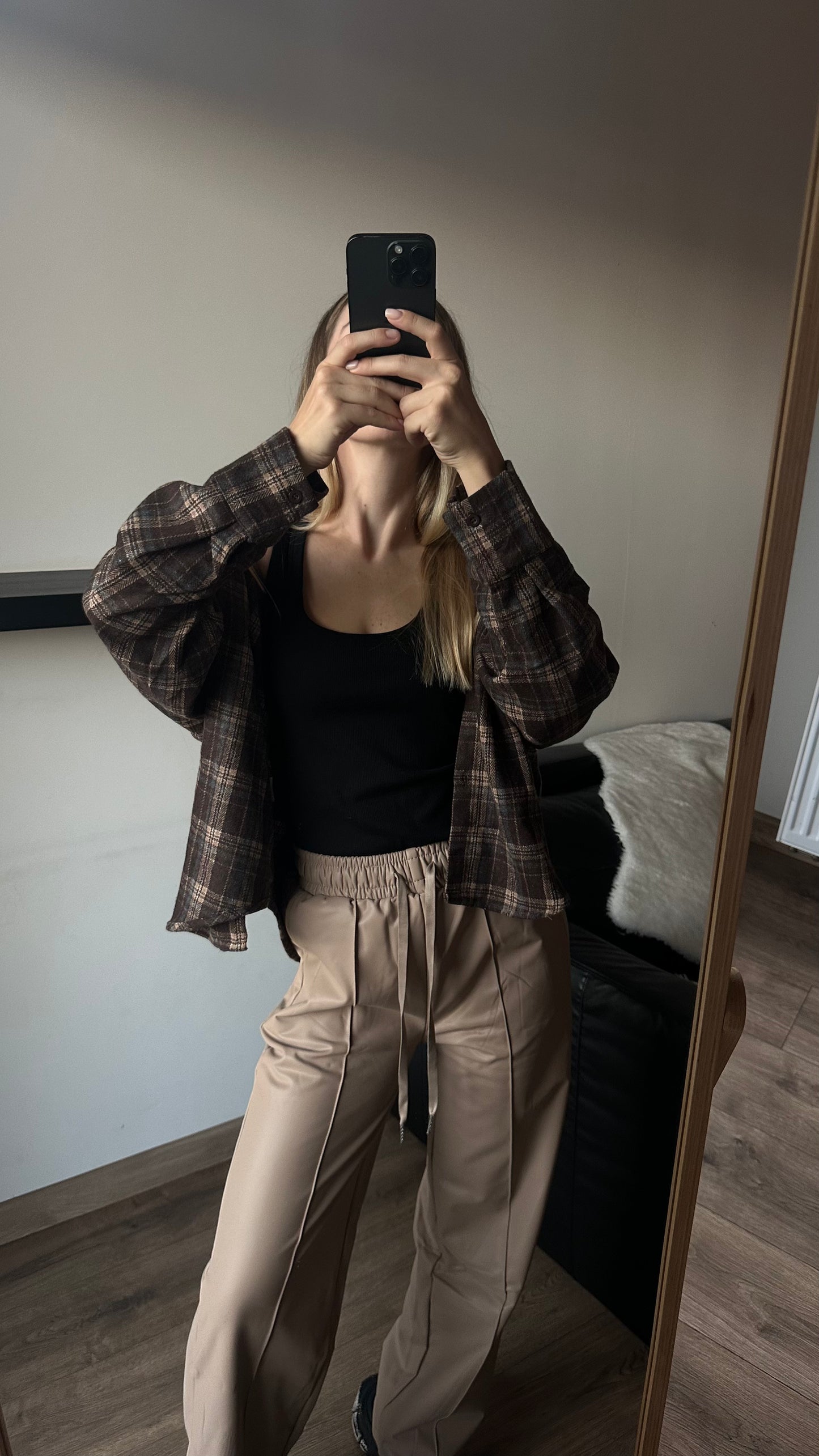 Palazzo z ekoskóry na fleecu. Na wzrost 159-172 cm. 3 kolory. Super-ciepłe