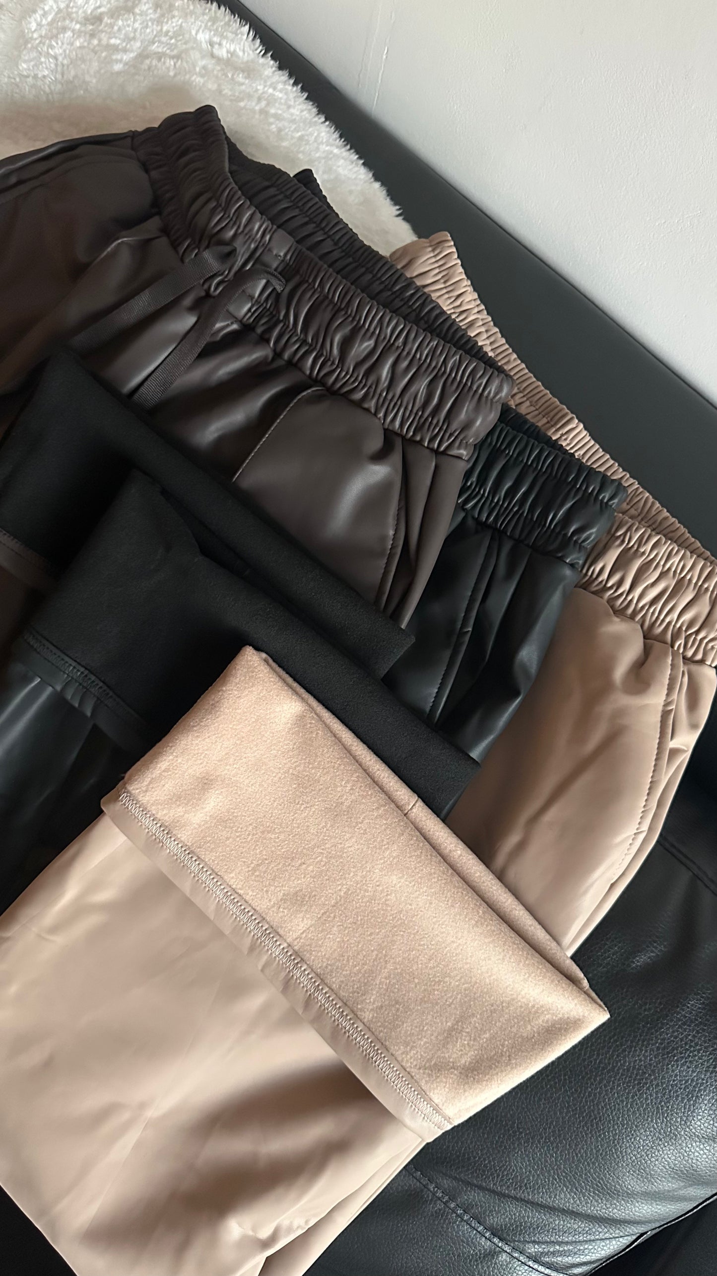 Palazzo z ekoskóry na fleecu. Na wzrost 159-172 cm. 3 kolory. Super-ciepłe