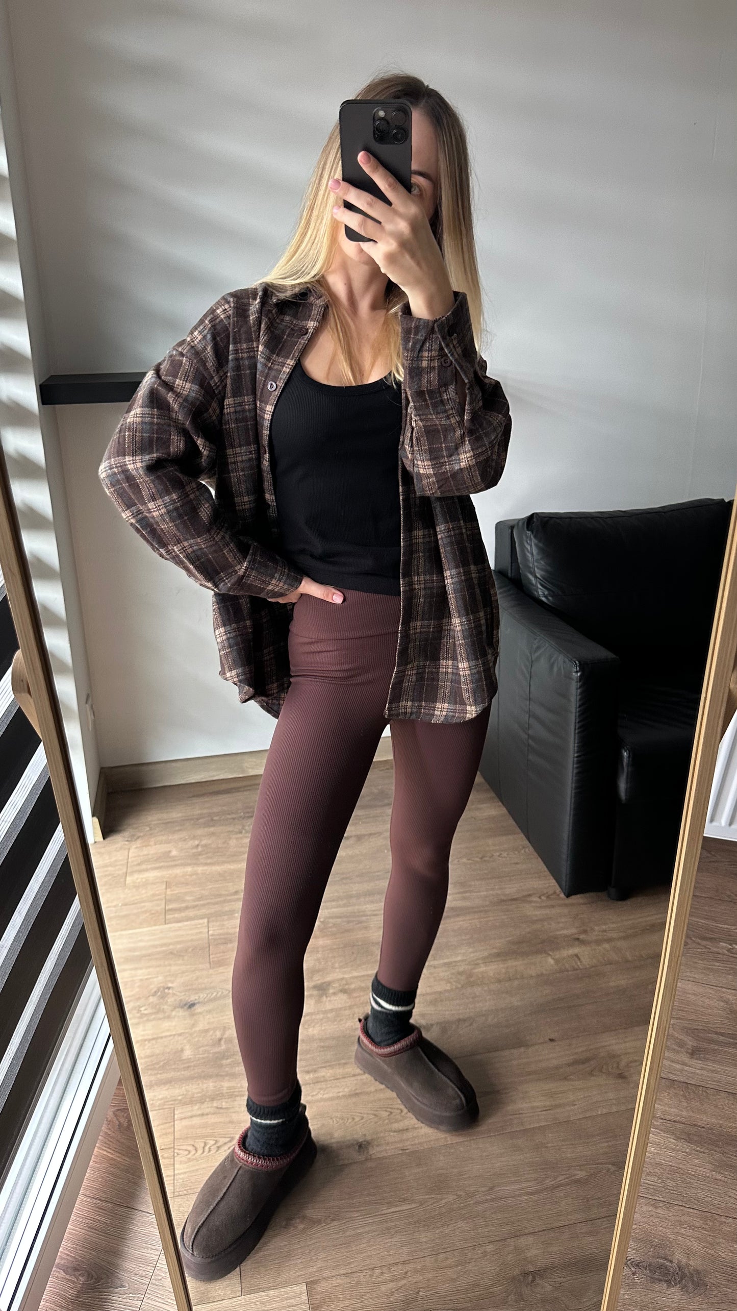 Legginsy ☝🏻na wzrost do 167 cm. Ocieplane prążkowane na fleece.(Uwaga❗️zaniżona rozmiarówka).