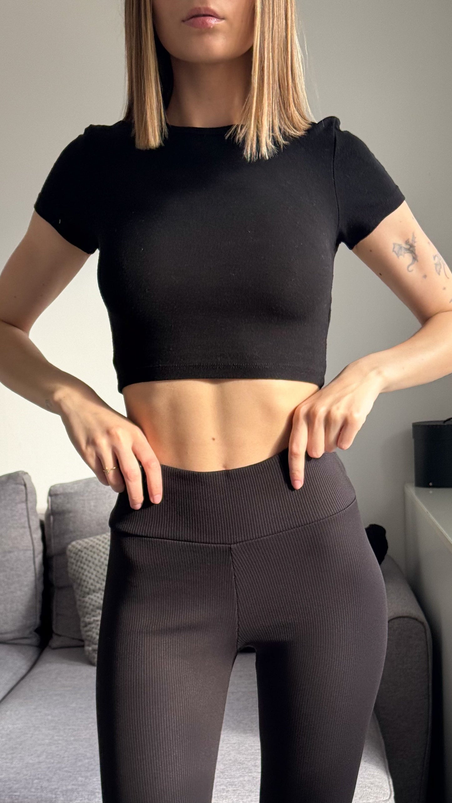 ☝🏻Na wzrost do 165 cm. Uwaga❗️zaniżona rozmiarówka. Legginsy ocieplane prążkowane na fleece