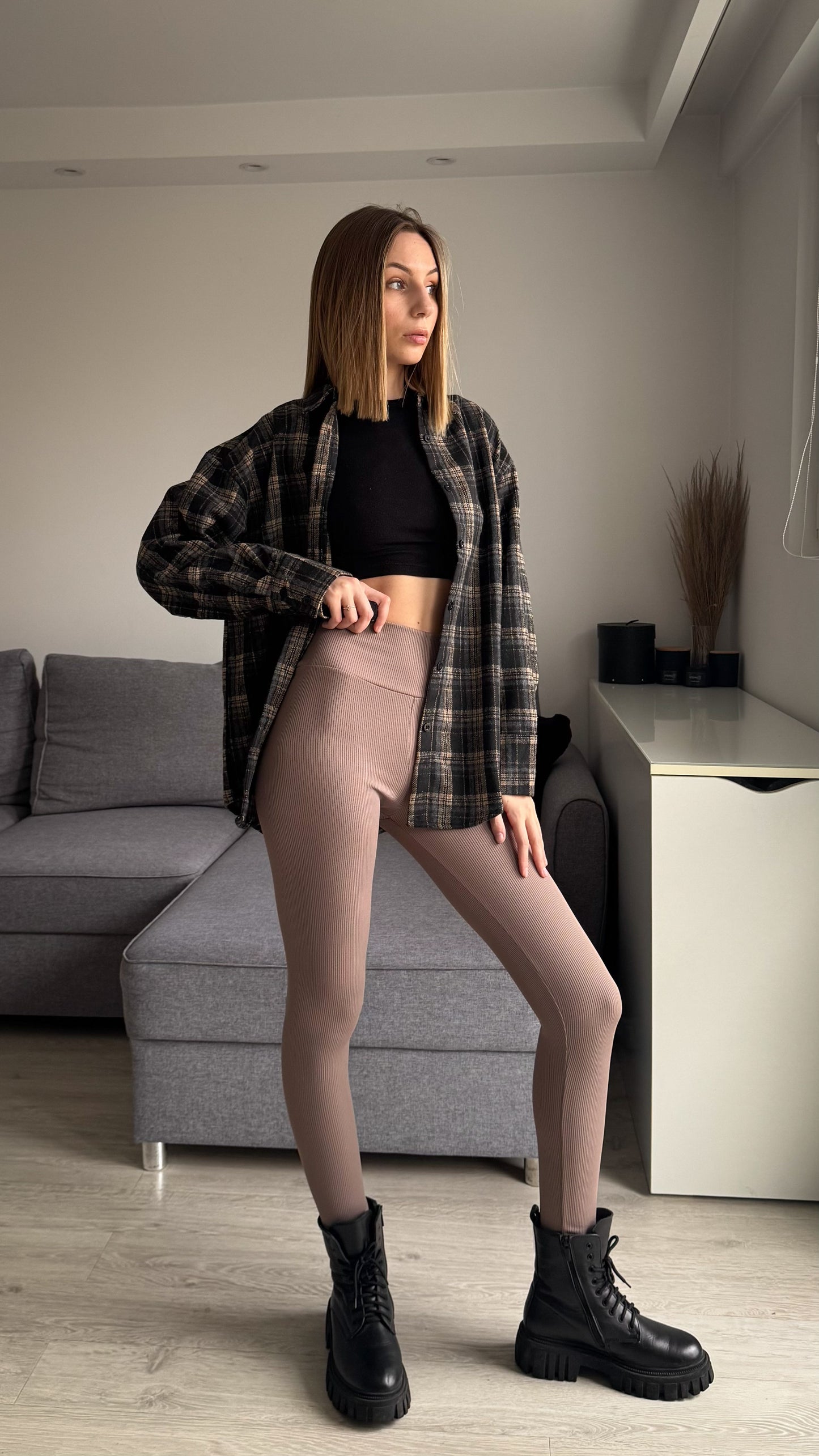 Legginsy na wzrost do 167 cm☝🏻. Ocieplane prążkowane na fleece.